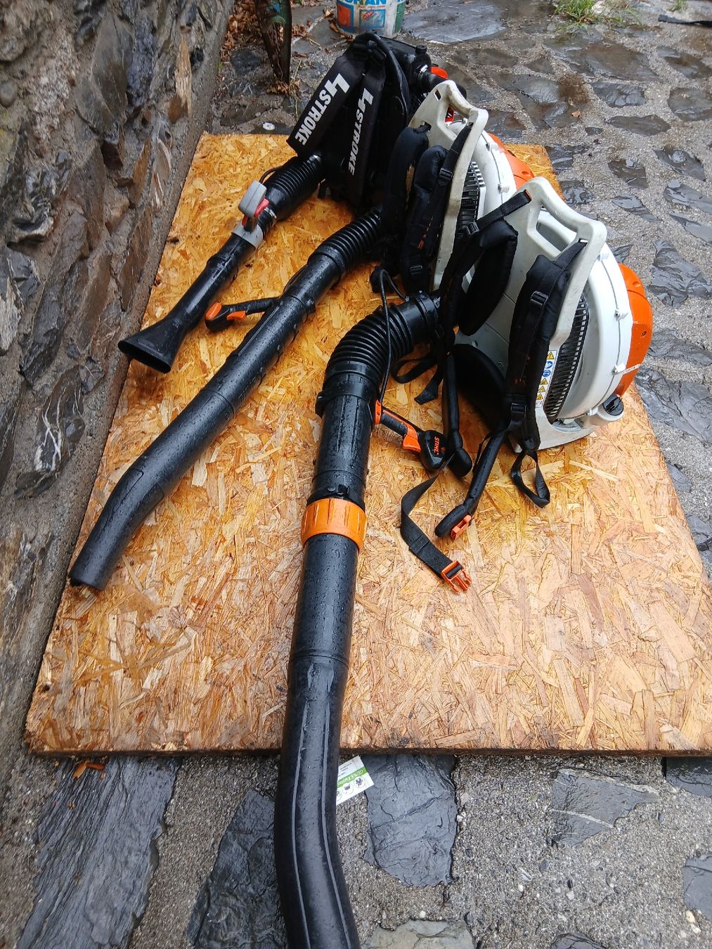 Stihl Laubbläser & Laubsauger: Laubbläser 2X Stihl 1X Dollmar – Defekt aus Seewis-Schmitten von positiv220780 3