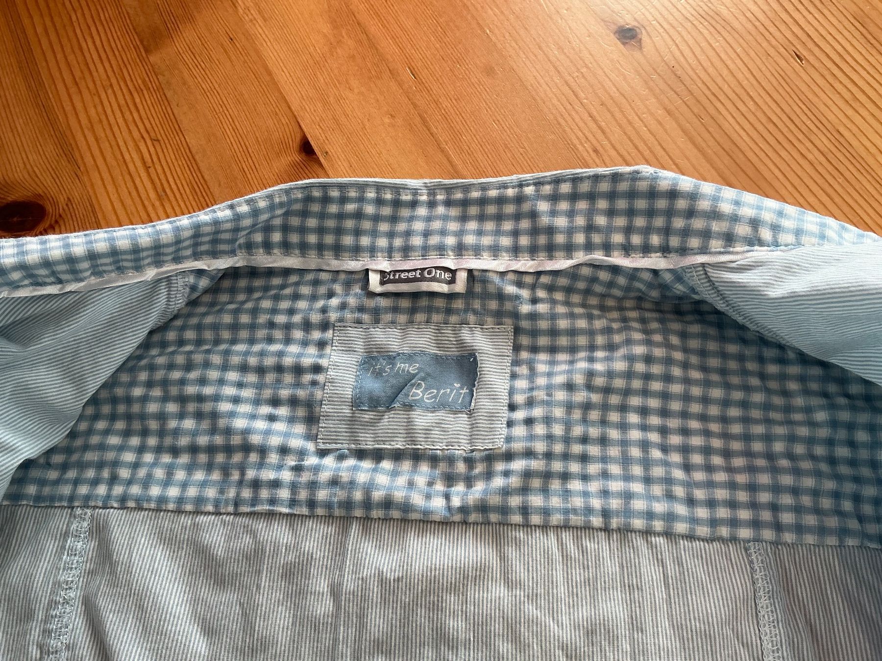 Camicette: STREET ONE Sommer Bluse,  hellblau gestreift, Gr.  36 – Nuovo (secondo la descrizione) da Aesch BL venduto da Fortexx 3
