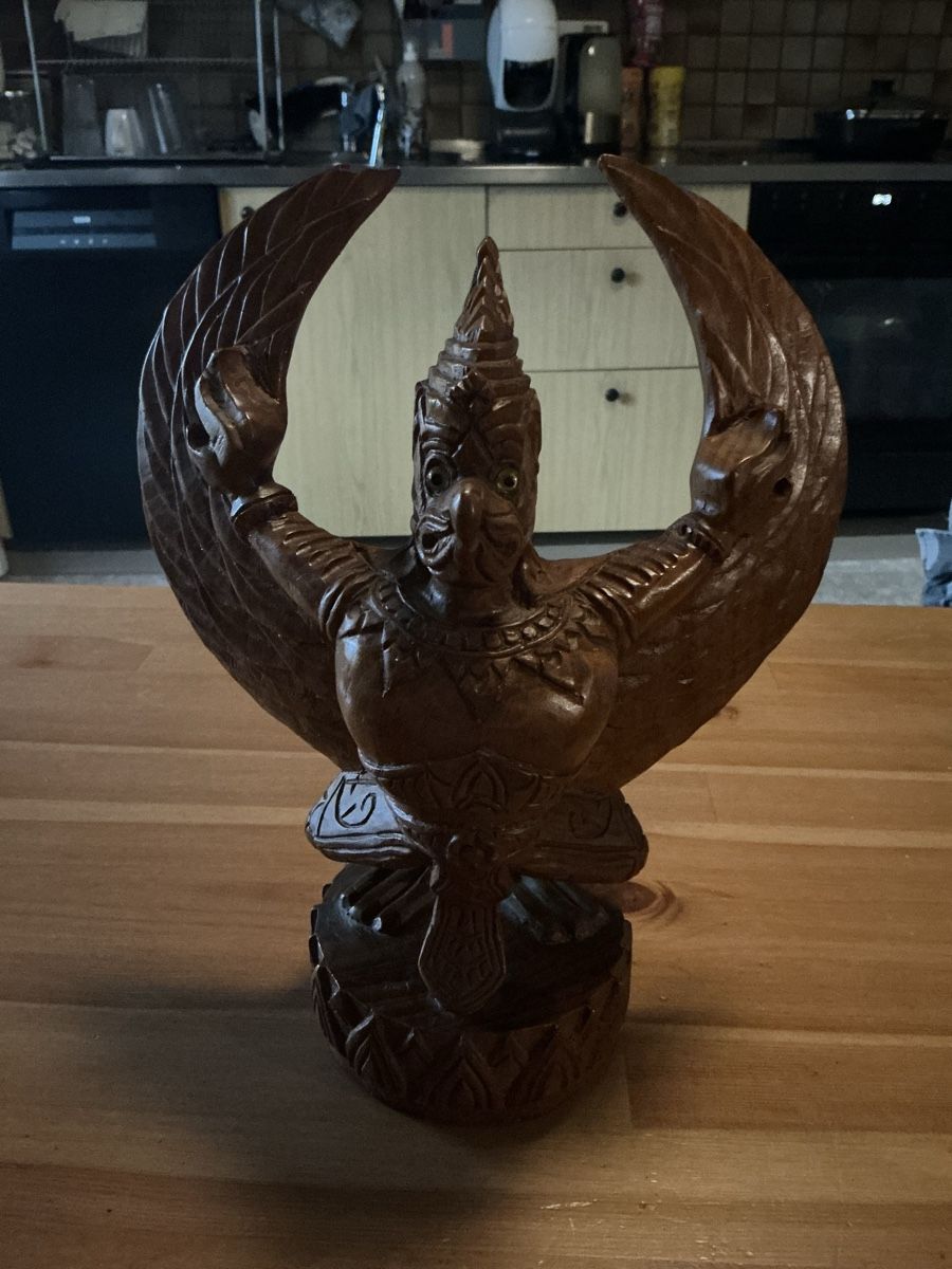 Statuette: Holzfigur – Usato da Basel venduto da S.Wehrli72