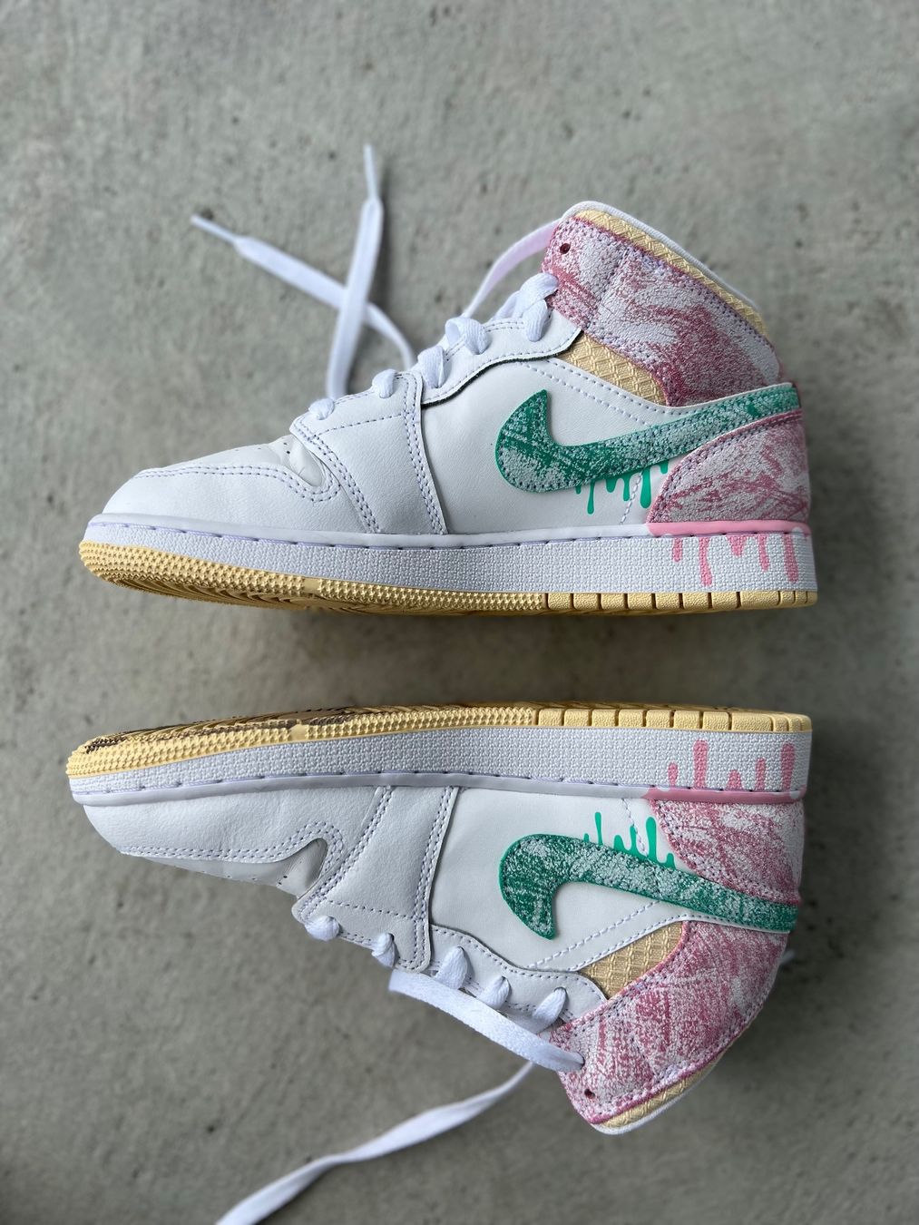 Jordan Scarpe da donna: Air Jorden 1 Mid Paint Drip – Nuovo (secondo la descrizione) da Hägendorf venduto da Mocca72 2