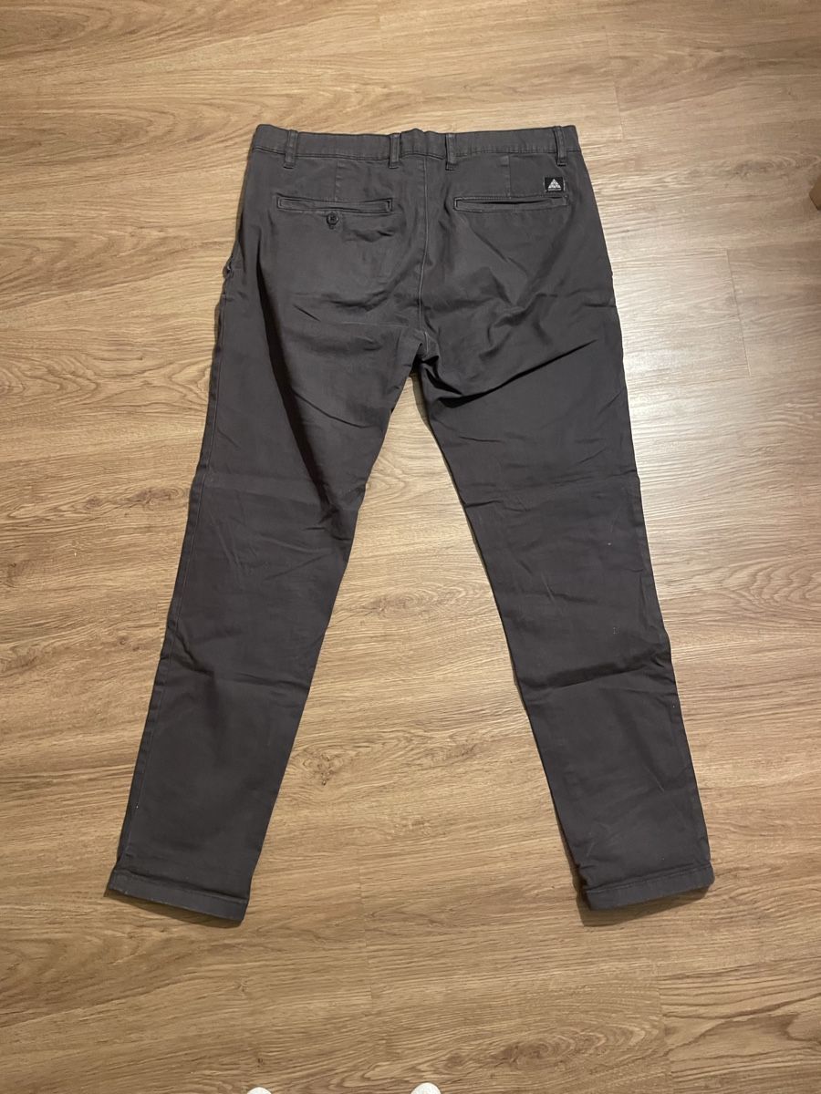 Zara Pantaloni: Zara Hose – Usato da Jona venduto da Nanuksiglu 1
