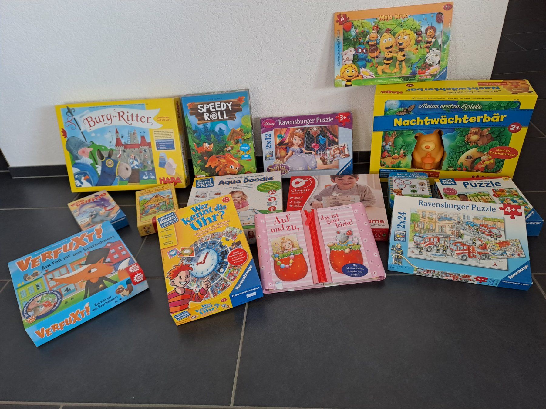 Giochi: Kinderspiele / Puzzle – Usato da Herznach venduto da Deiss05