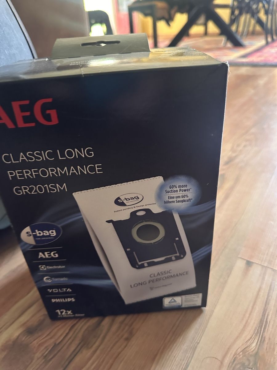 Electrolux Aspirapolveri & Accessori: Electrolux Pure D8.2 Silence Staubsauger, grau – Usato da Donzhausen venduto da Idusty 3