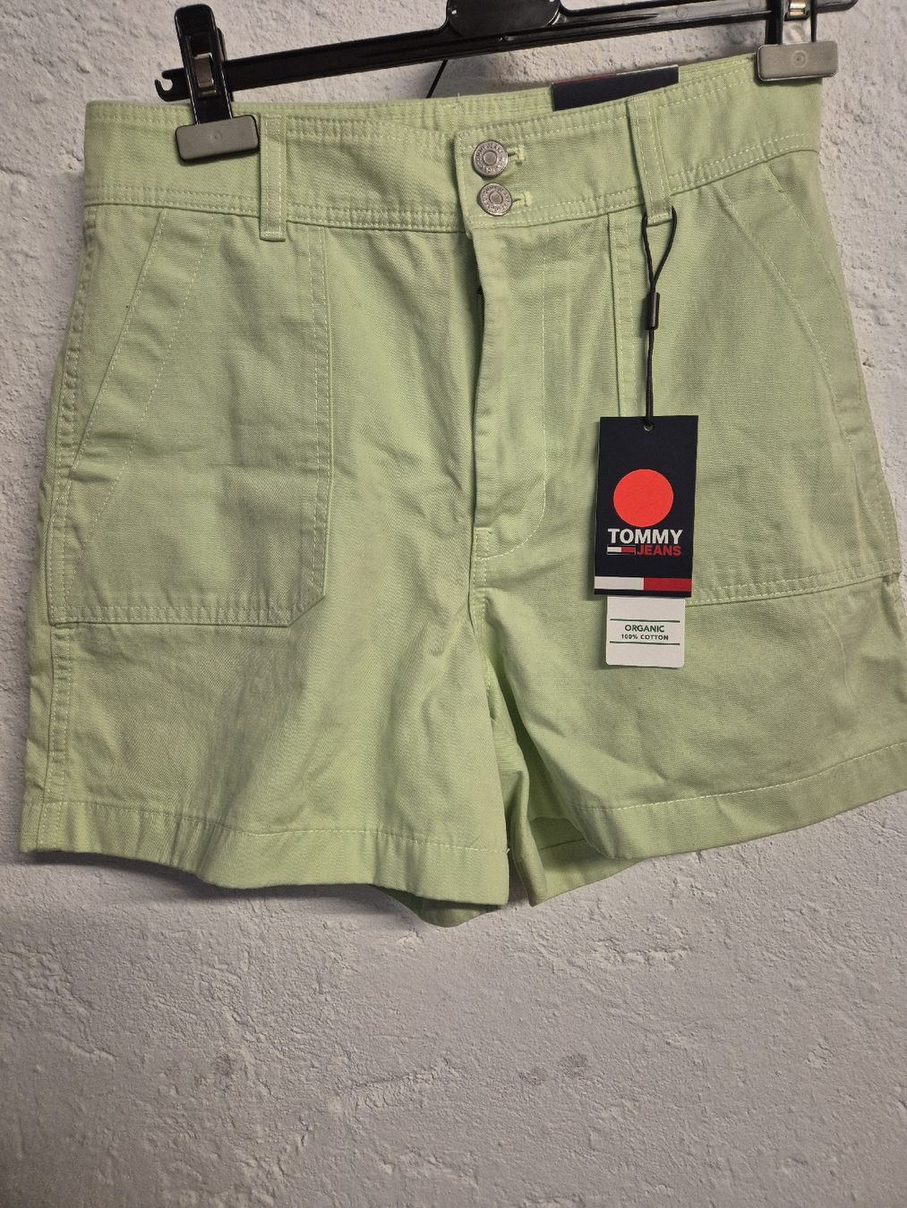 Tommy Hilfiger Hosen: Tommy Hilfiger Shorts Gr.30 neu – Neu (gemäss Beschreibung) aus Thalwil von Briscolina