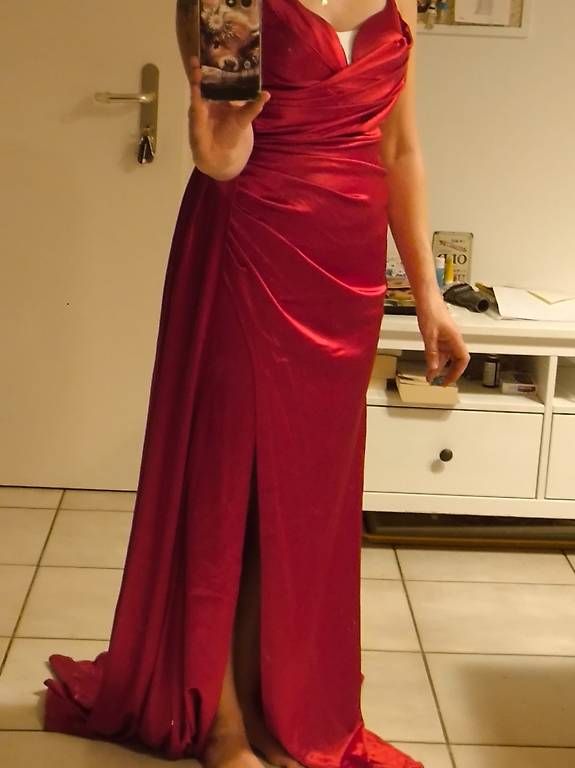 Vestiti: Neues Abendkleid mit Schleppe Gr.38 – Nuovo e nell'imballaggio originale da NIEDERLENZ venduto da basamajo 4