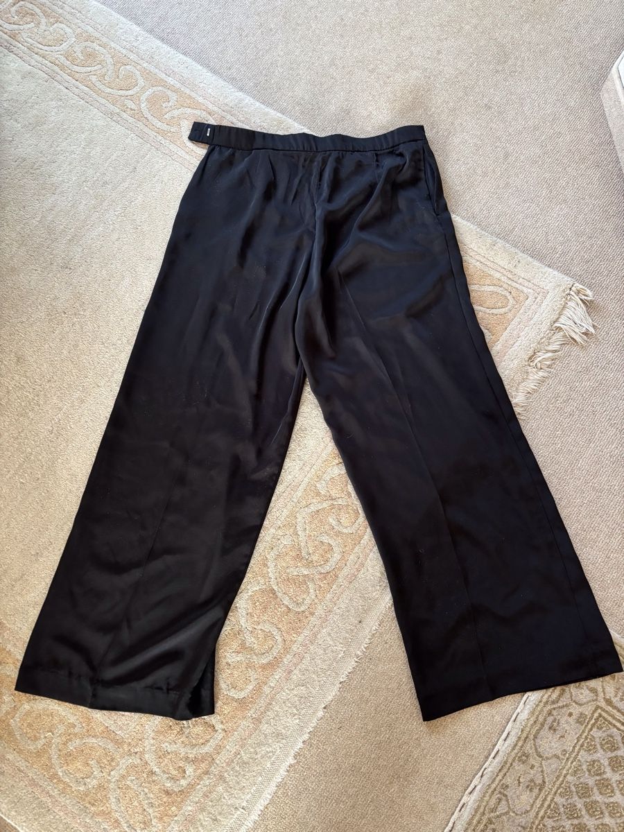 H&M Pantaloni: Stoffhose – Usato da Eggersriet venduto da car_w5cl 4