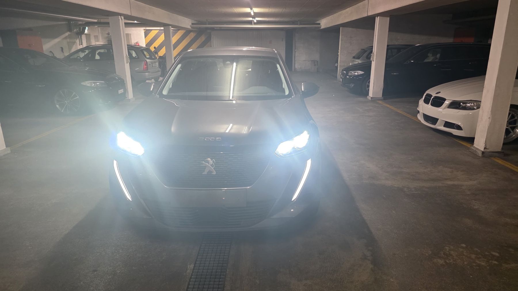 Peugeot Automobili: Peugeut 2008  – Usato da Weinfelden venduto da nel_qm2g 1