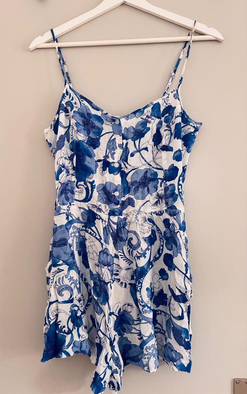 H&M Tute: Sommerliches Hosenkleid, Grösse 36 – Usato da Bättwil venduto da tre_tj9g