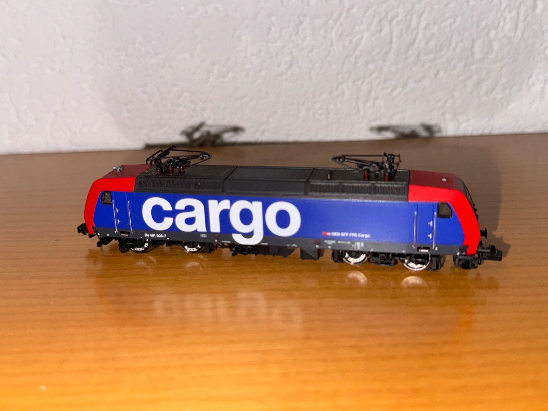 Fleischmann Modellini di ferrovie: Fleischmann Piccolo 7323 Re 481 SBB Cargo – Usato da Kaiseraugst venduto da winnetou04 2