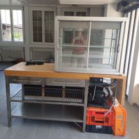 Tisch ohne Vitrine