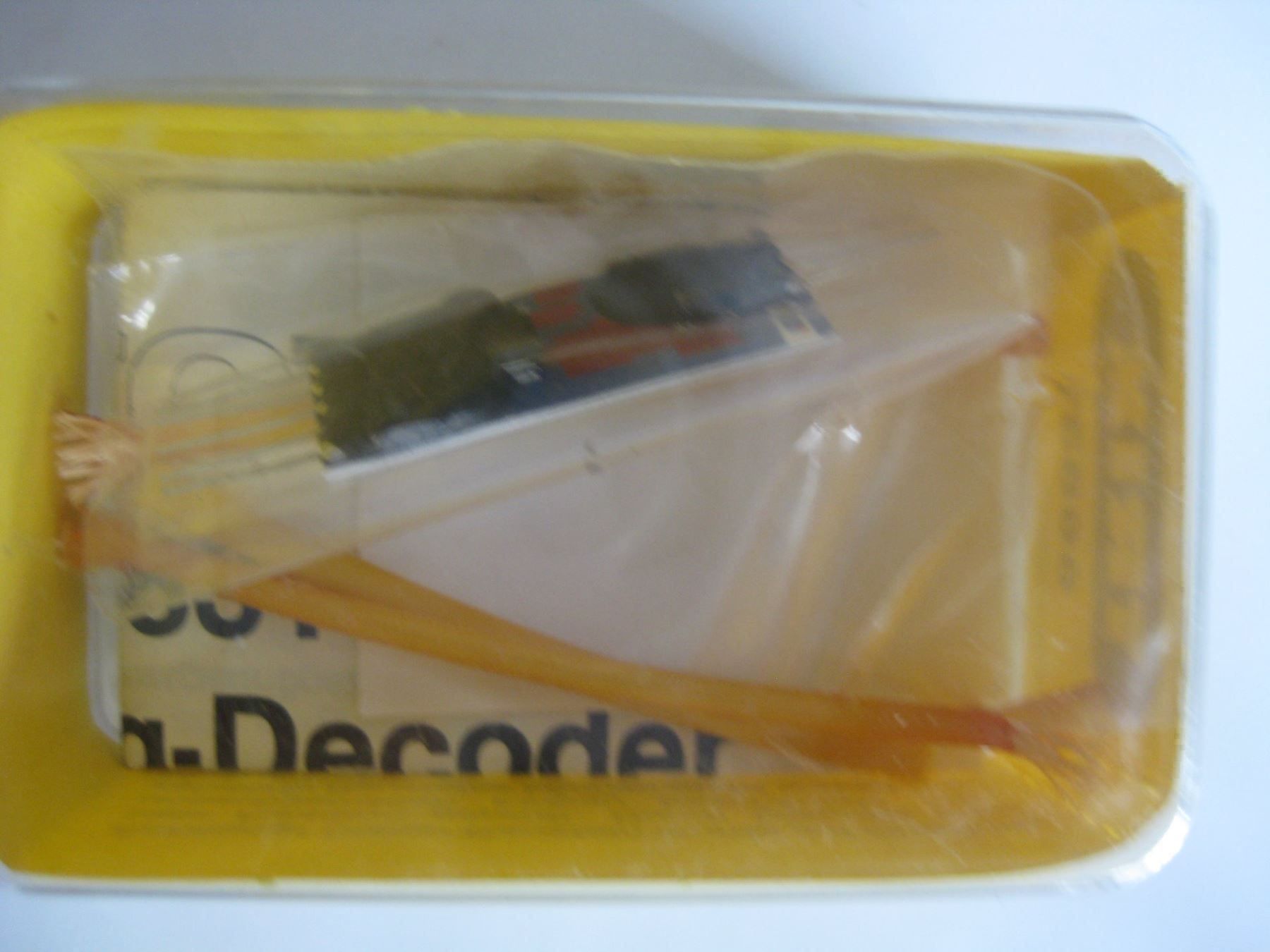 Trix Modelleisenbahnen: 6 x Trix Decoder, Artikel Nummer 66831, 35% vom Neu-Preis – Neu (gemäss Beschreibung) aus Buchs ZH von swiss-train 1