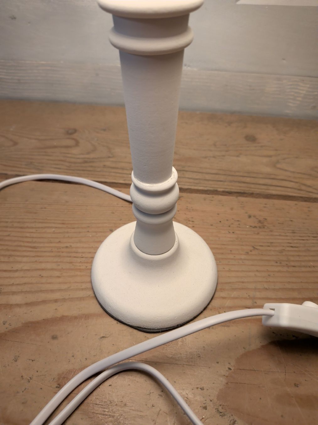 Lampen: Der mit 2 Stehlampen Shabby Chic weiss – Gebraucht aus Dietfurt von Subforce1853 4
