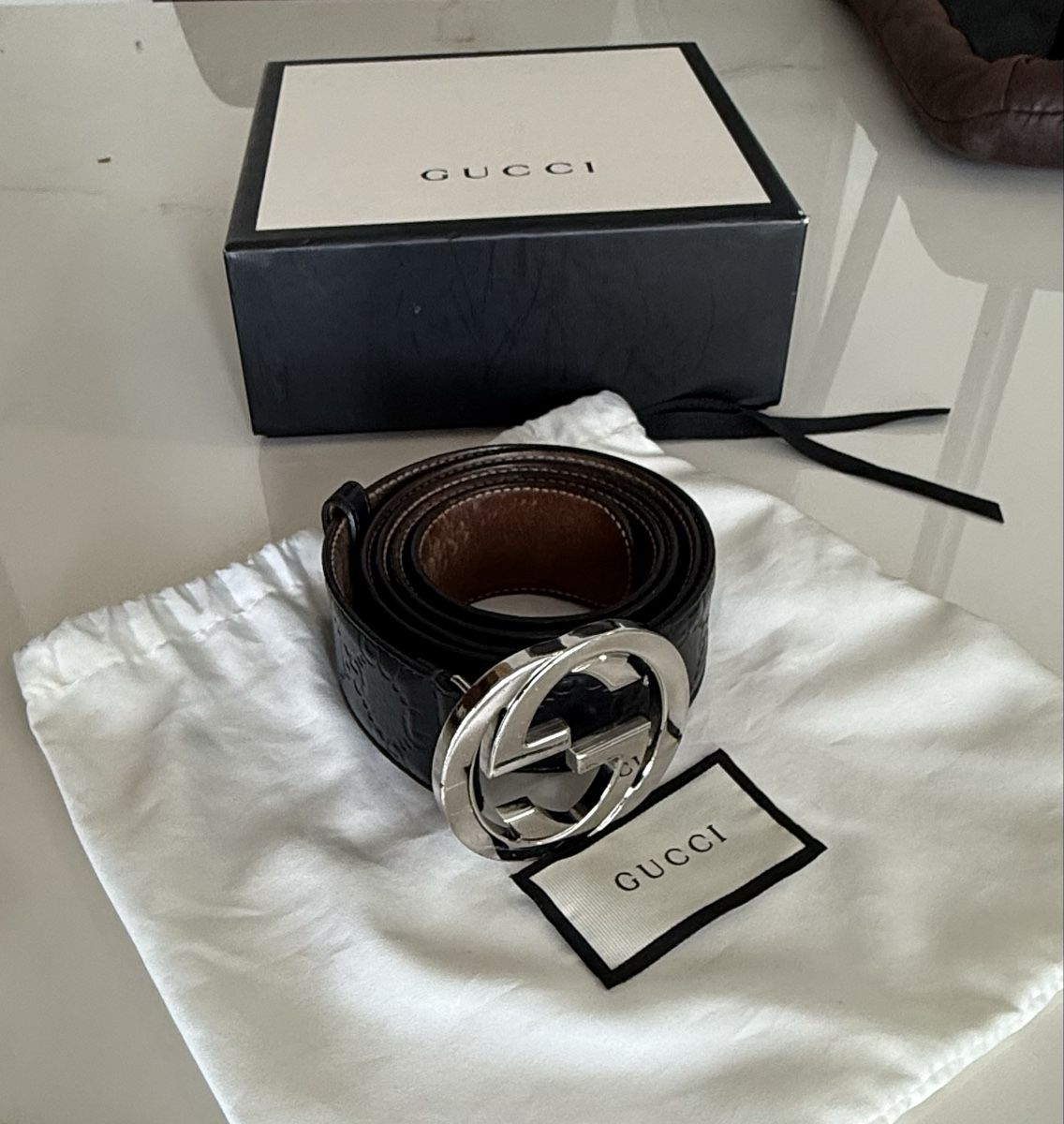 Gucci Cinture: Gucci Ledergürtel Schwarz  Gr 105 – Usato da Ennetbaden venduto da WatchGuy 1