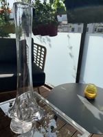 Elegante Jugend-Glasvase von Glasi Hergiswil, Handarbeit!
