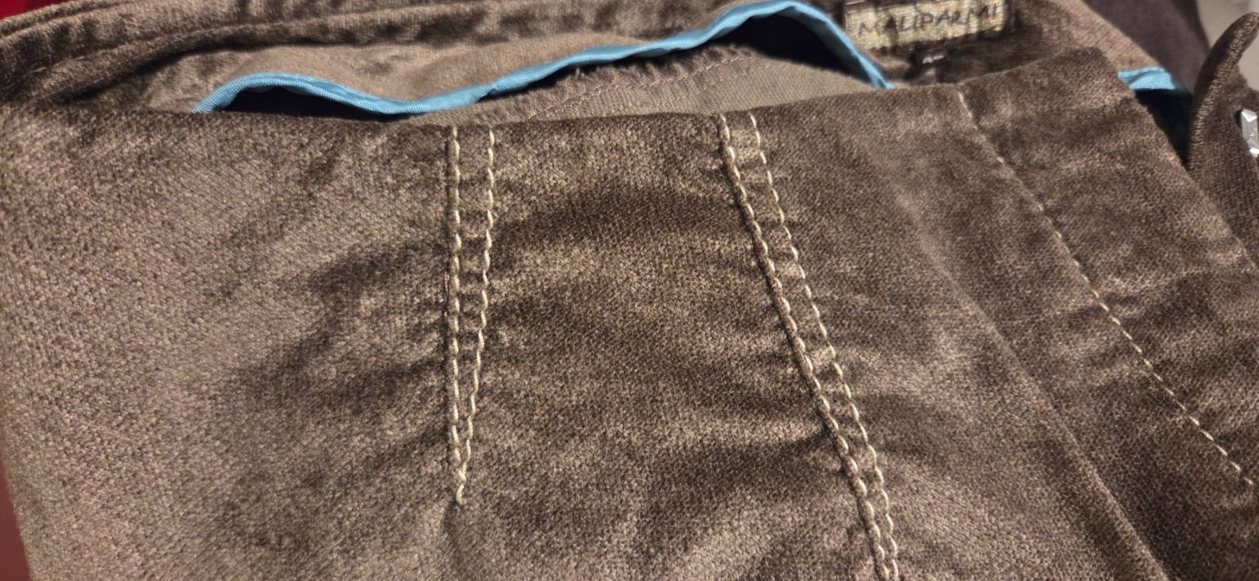 Pantaloni: Hose braun Samt Grösse 40 MALIPARMI – Usato da Wettswil venduto da doe_x6nz 3
