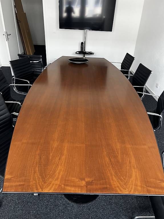 Pfister Tavoli: Conferenztisch Esstisch Beschprechentisch – Usato da Fällanden venduto da wal_6qgk 1
