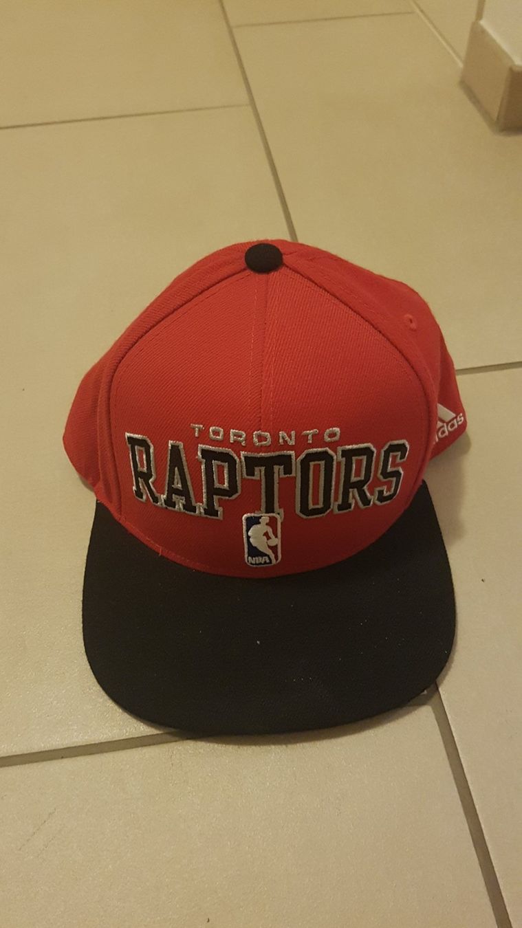 Copricapi, berretti & cappellini: Cap Toronto Raptors – Usato da Vevey venduto da nus_ly82