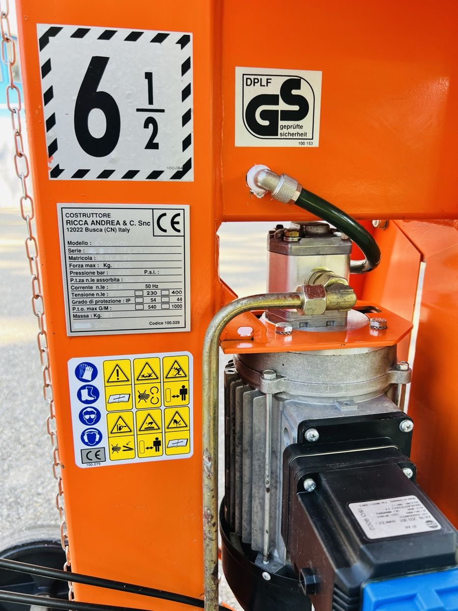 Tutte le macchine: Holzspaltmaschine  Profi 6.5 ton – Usato da Urdorf venduto da Faz_19 3