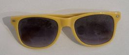 Lunette de soleil  Lipton.