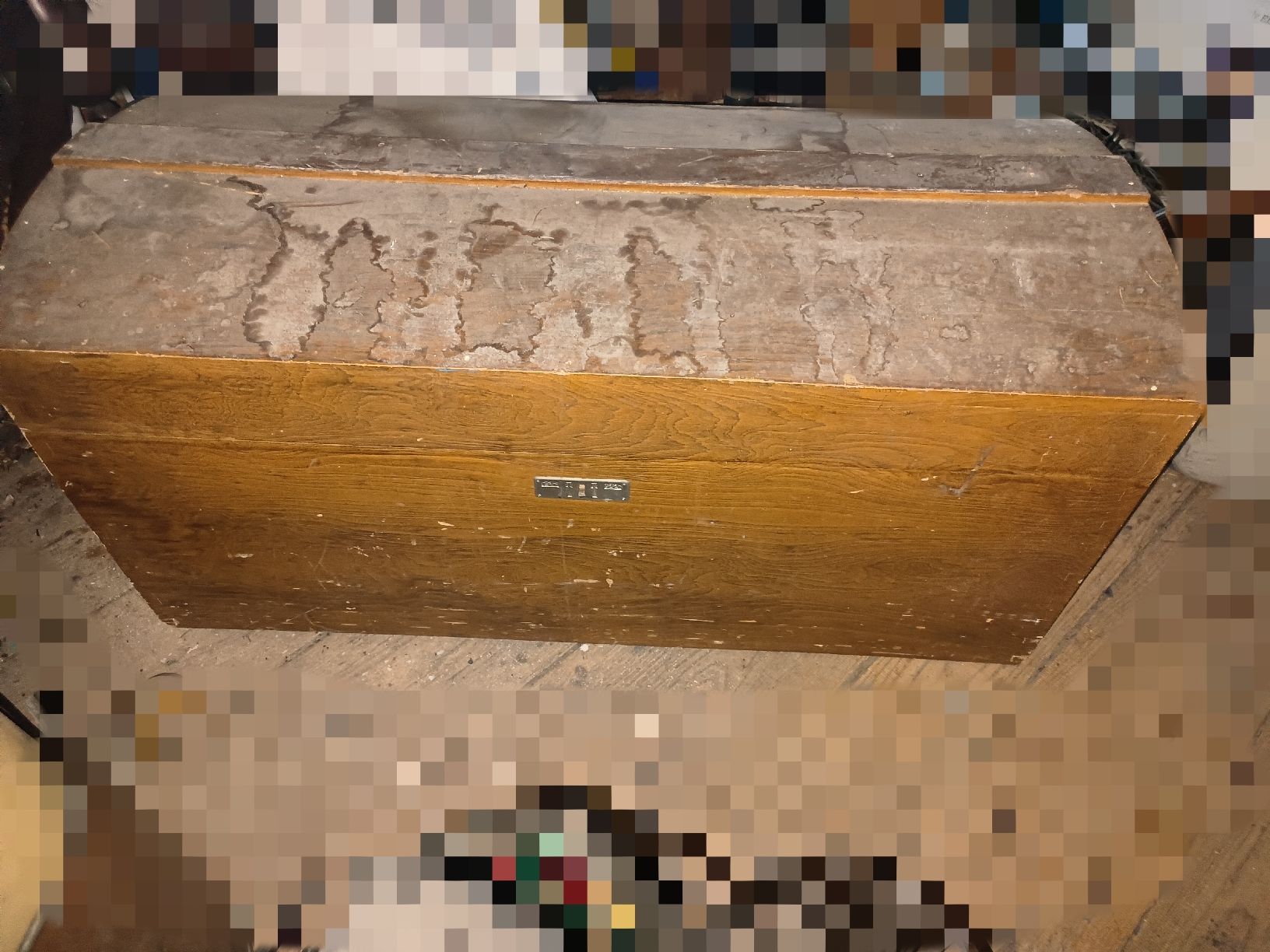 Cassapanche: Holztruhe, antik – Usato da Zug venduto da kat_q98k