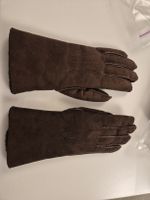Braune Wildlederhandschuhe, gefüttert, Gr. 8