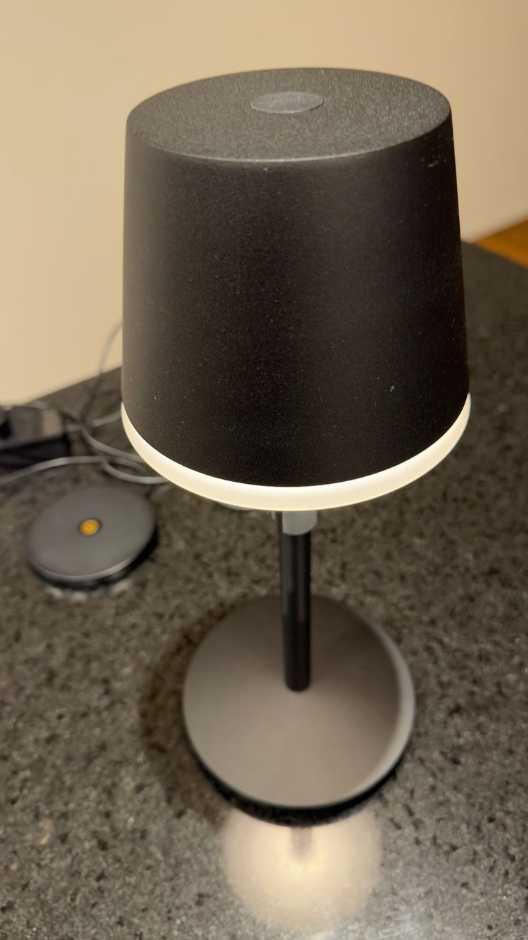Lampen: Philips Hue Go LED-Leuchte – Neu (gemäss Beschreibung) aus Sennwald von pressgym 4
