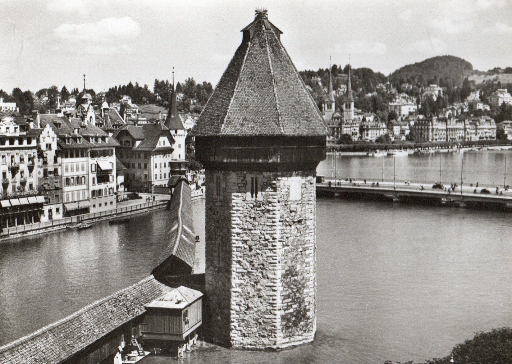 Ansichtskarten: Luzern - Kapellbrücke mit Wasserturm – Neu (gemäss Beschreibung) aus Melano von pisonsdro