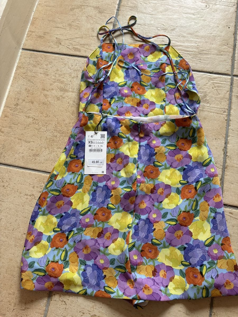 Vestiti: Robe Zara neuve – Nuovo e nell'imballaggio originale da St-Légier- La Chiésaz venduto da anh_9289 2