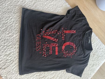 Guess Shirt, schwarz mit Strass, Grösse S, Top Zustand!