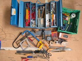 Werkzeug-Konvolut - Handwerkzeug Sammlung - guter Zustand