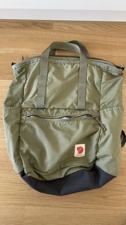 Fjäll Räven High Coast Totepack green