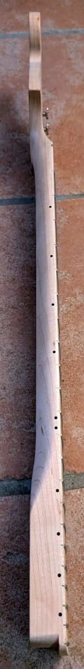 Strumenti musicali: Mighty Mite Jimi Hendrix CBS Maple Neck / Hals – Usato da Solothurn venduto da Theleftfoot 2