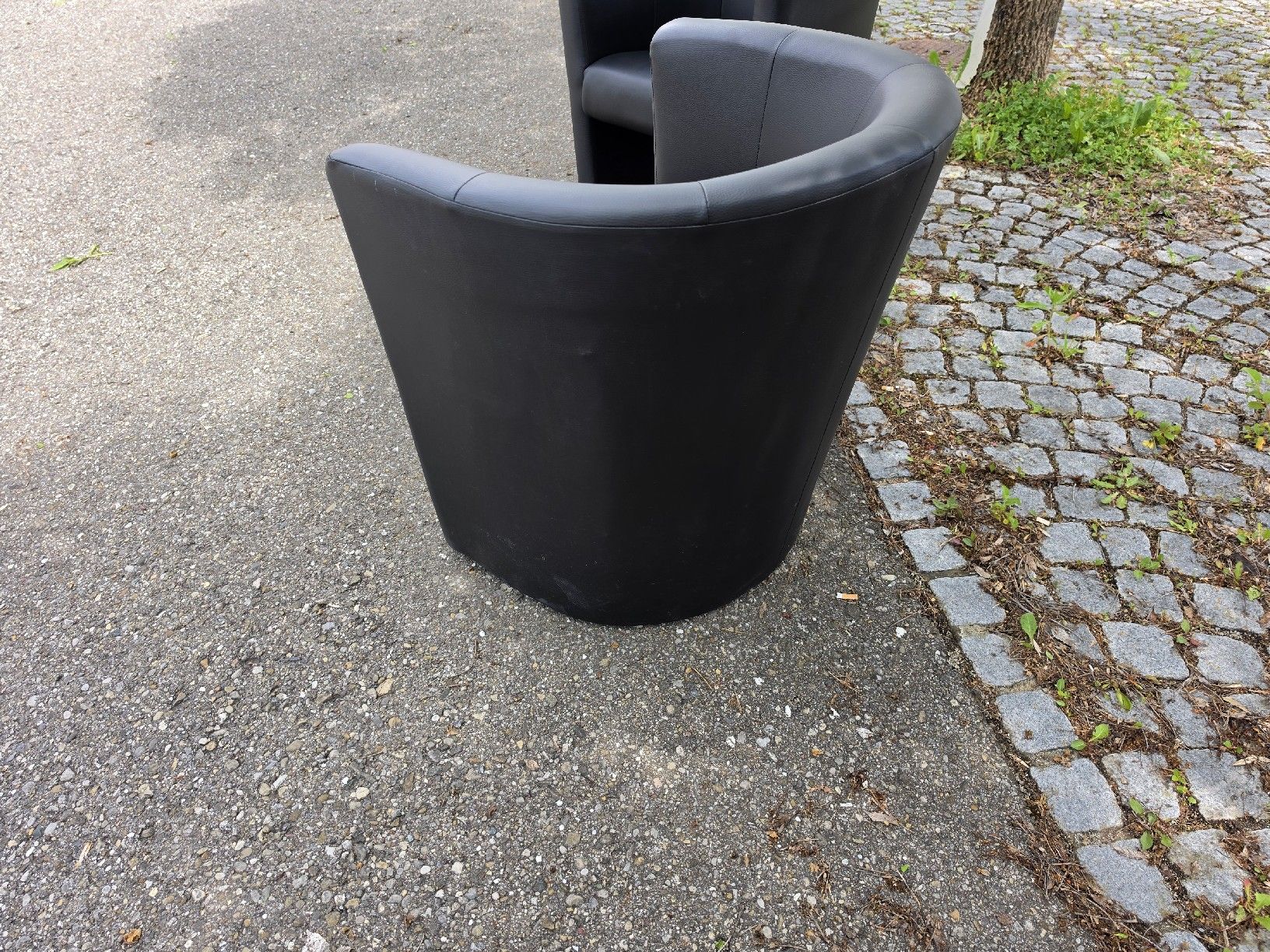 Poltrone: 2x Sessel Schwarz Kunstleder, moderne Sitzmoebel  – Usato da Mettlen venduto da elios0888 3