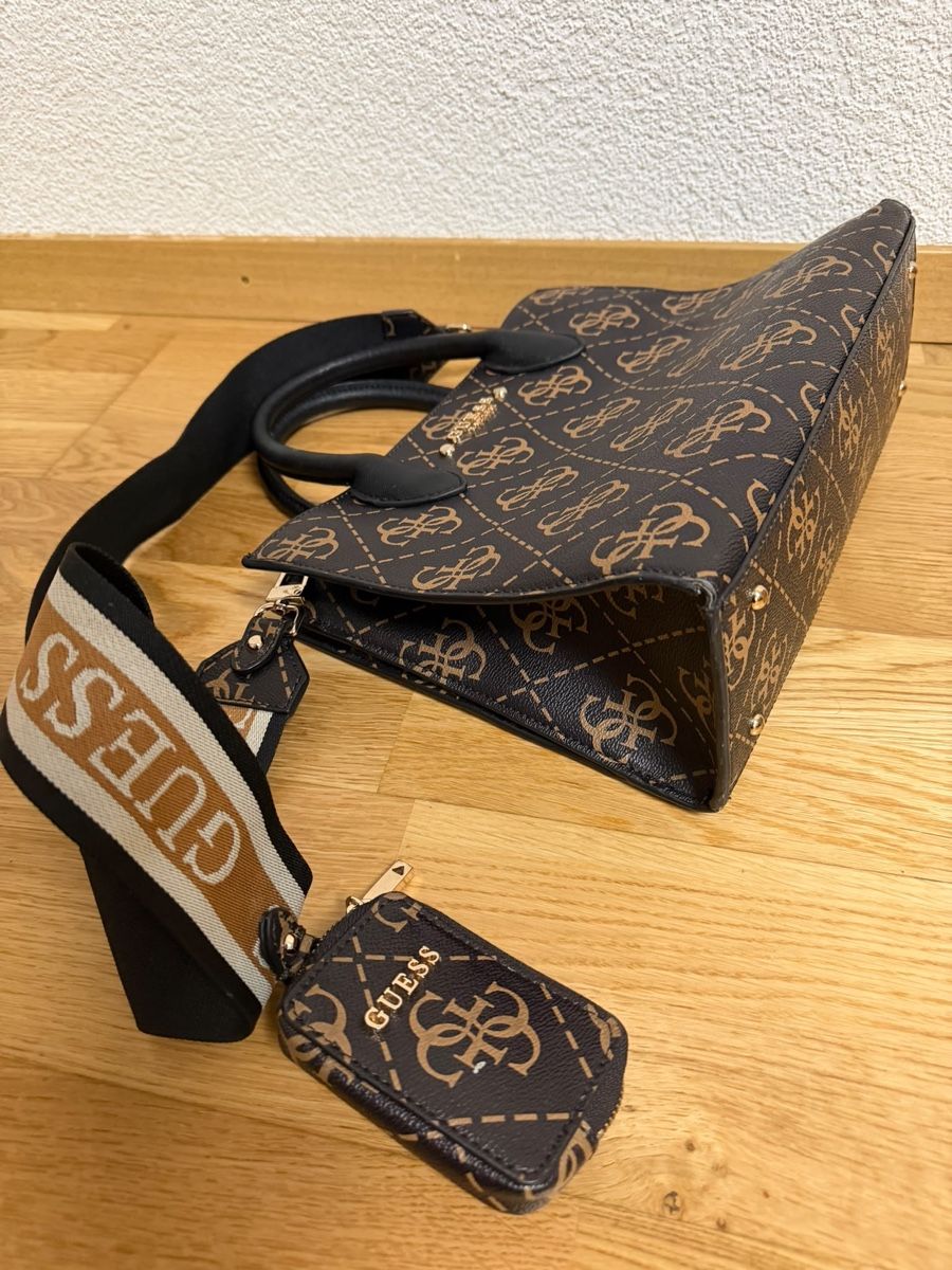 Guess Taschen für Damen: Sac Guess – Gebraucht aus Fribourg von Miriam99 1