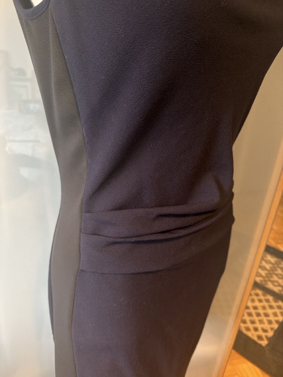 Kookai Vestiti: Robe ajustée Kookai T40 bicolore – Usato da lausanne venduto da Bigmama777 2