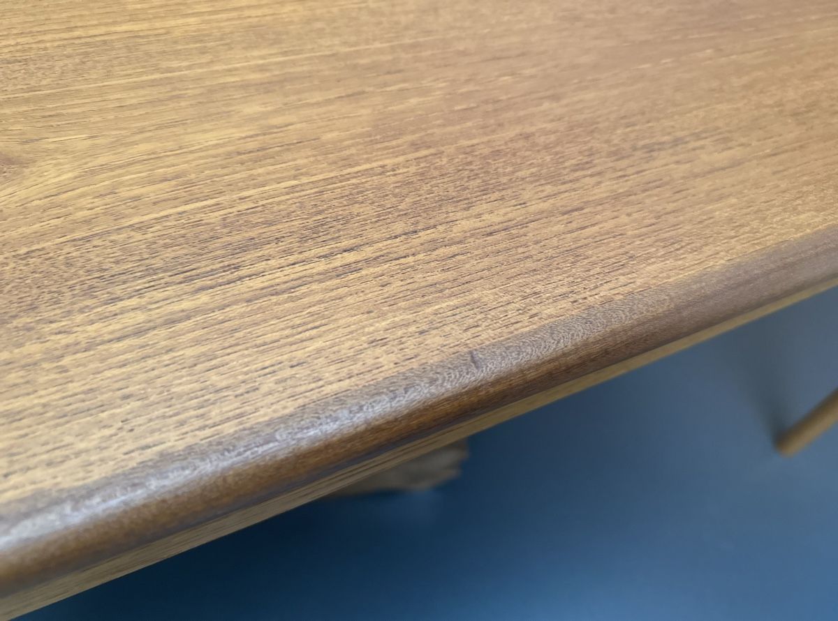 Tavoli: Mid-Century Couchtisch aus Teakholz restauriert Coffee Table – Usato da Elsau venduto da Teak_Vintage 9