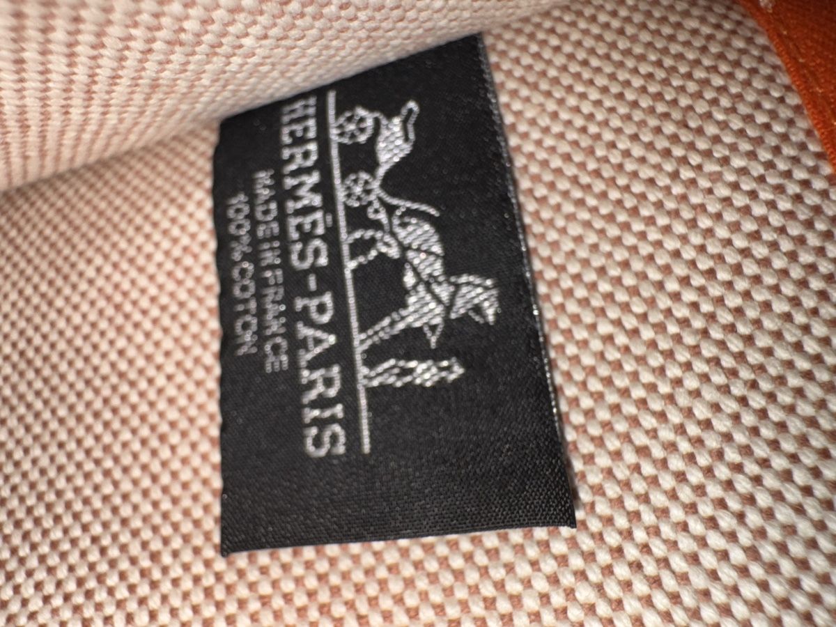 Hermès Custodie per cosmetici: Hermès Trousse Bain – Nuovo e nell'imballaggio originale da Genève venduto da Allisgood 9