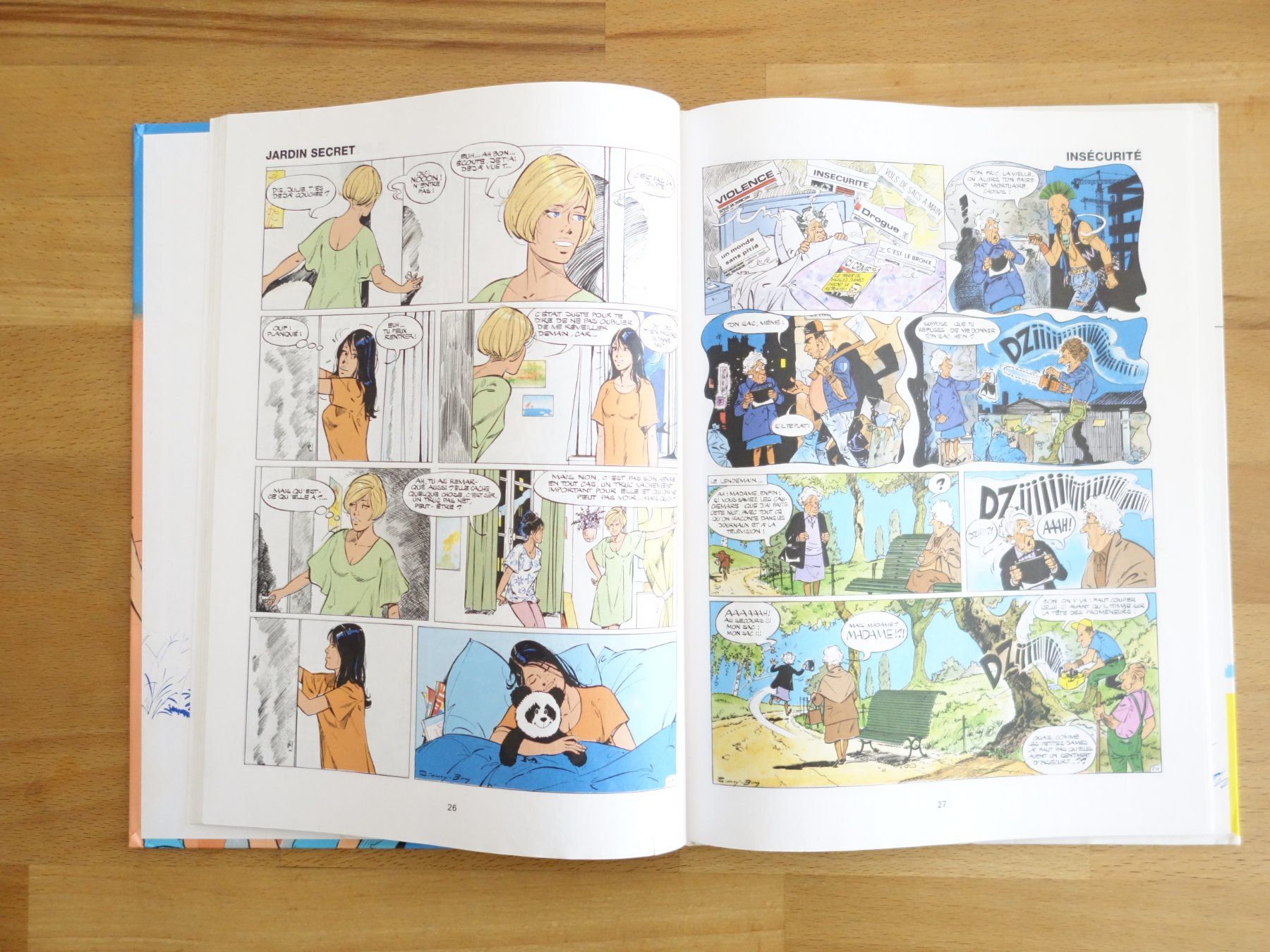 Comics: Julie, Claire, Cécile - ça passe ou ça casse – Gebraucht aus Romainmôtier von Oaxaca9 1