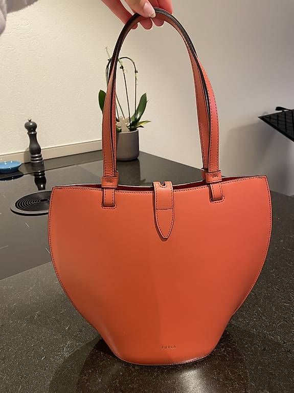 Furla Taschen für Damen: Furla Schultertasche – Neu (gemäss Beschreibung) aus Zürich von Oliviakeller 1