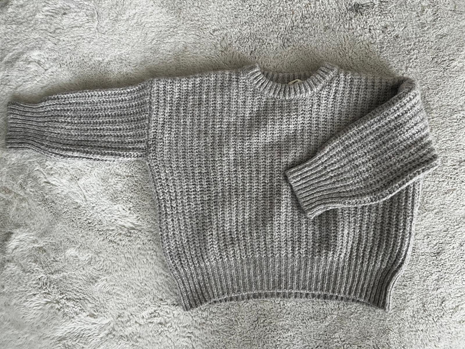 Mango Pullover & Sweatshirts: Grauer Pullover aus Wollmischung von Mango, Gr. M – Gebraucht aus Zürich von lexi_alex 2