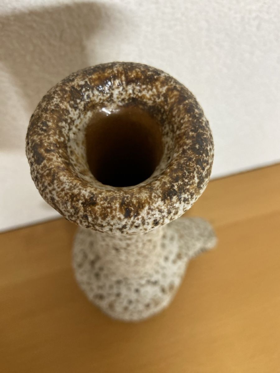 Vasen & Gefässe: Dutch Studio Ceramic Lava Vase with Handle by Marius & Hugo – Gebraucht aus Dulliken von nao_8mtc 3