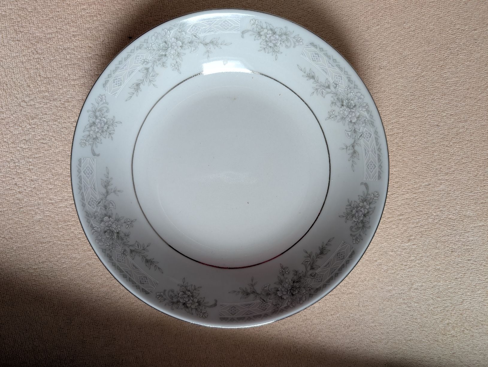 Set di piatti: Geschirrteile China Pearl – Usato da Au SG venduto da Kaa22 2