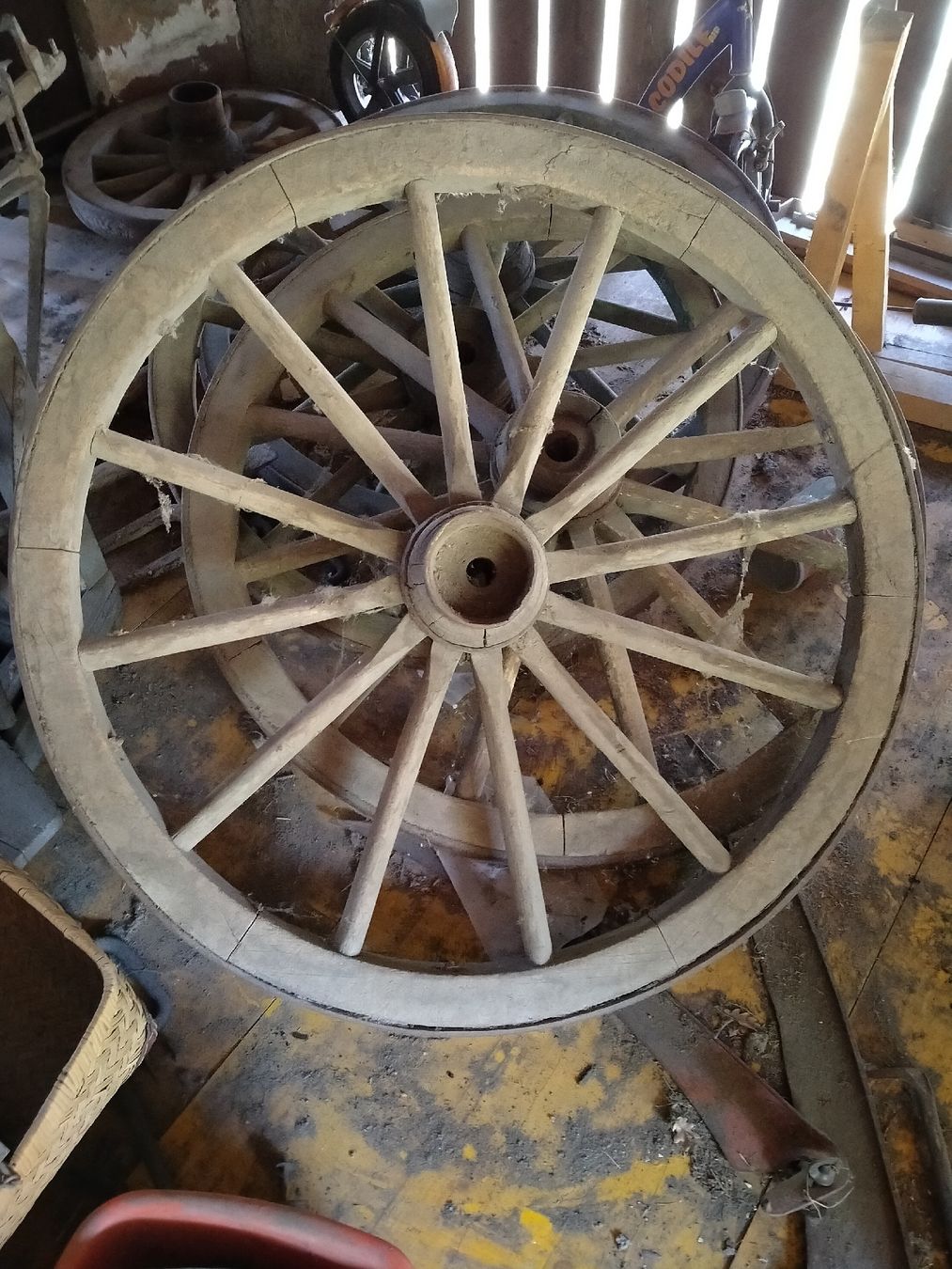 Pneumatici & Ruote complete: roue de char 90 cm, le lot de 4 – Usato da Miège venduto da sorman
