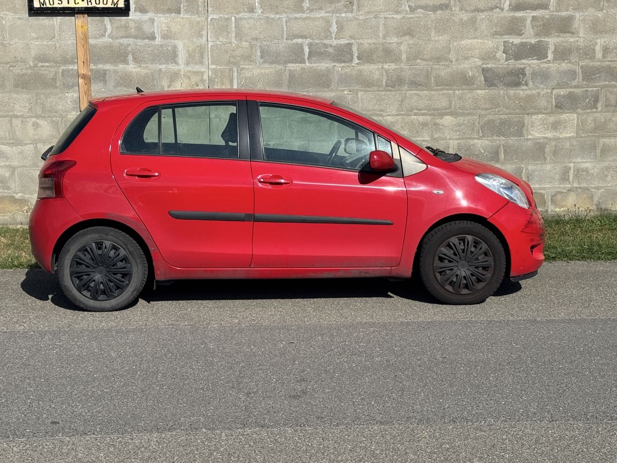 Toyota Autos: Toyota Yaris 1.3 ab MFK – Gebraucht aus Oberentfelden von Blackrose75 2