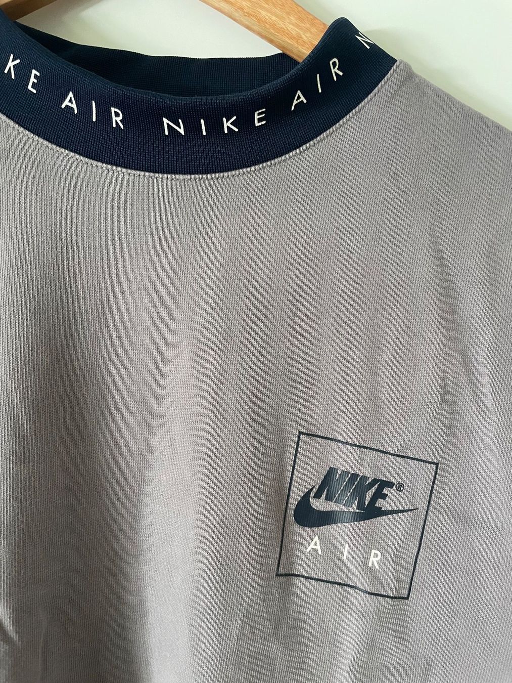 Nike T-shirt: Nike Air Shirt XL – Usato da Willisau venduto da HV77 1