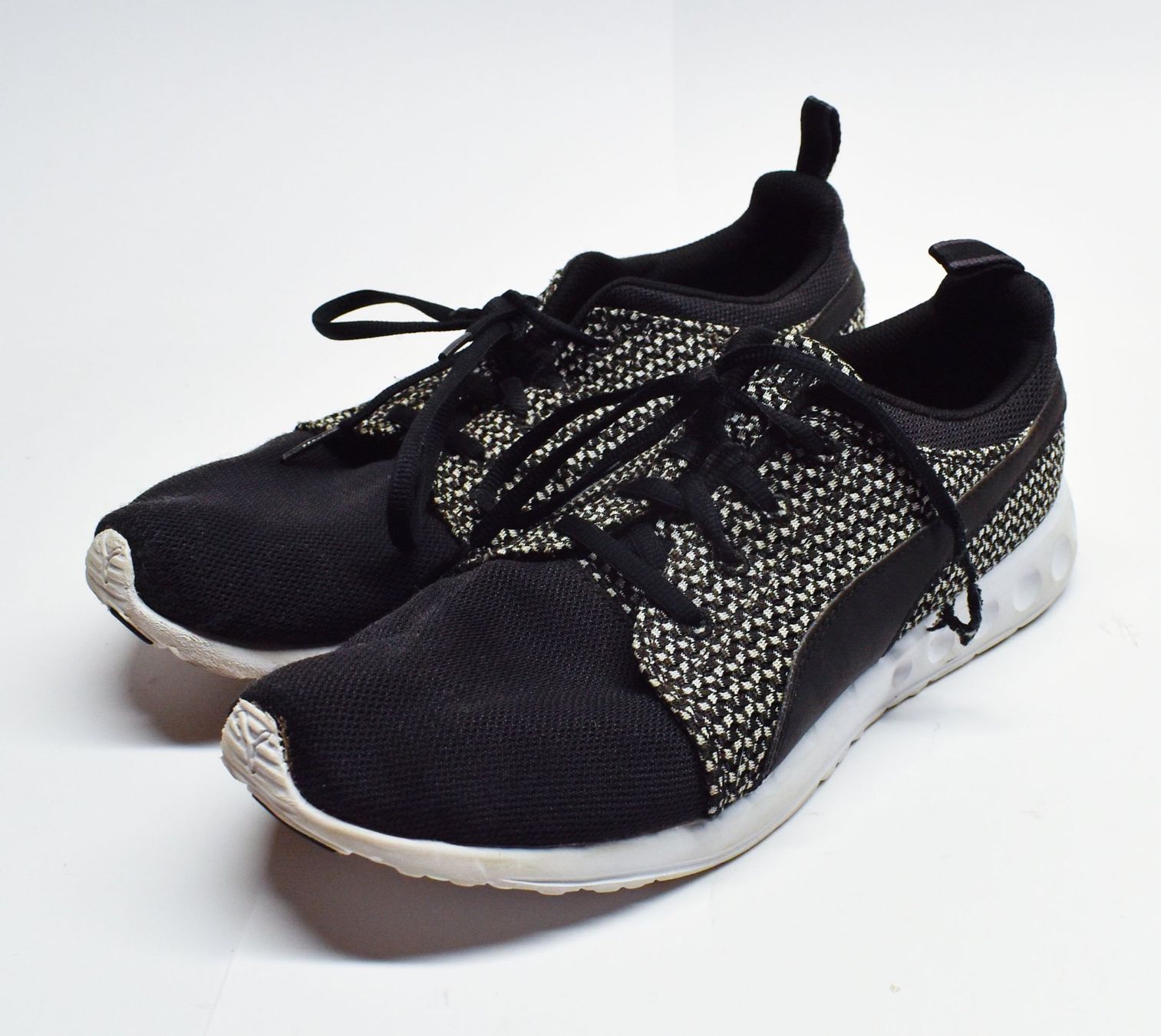 Puma Scarpe da donna: PUMA Carson Runner Knit Ankle High Running Turnschuhe Gr. 42 – Usato da Biel/Bienne venduto da tim_pww5