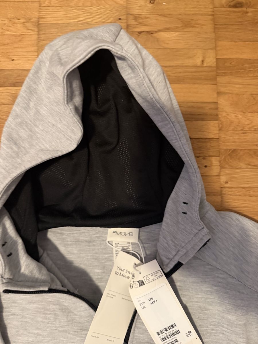 Giacche: Hooded Jacket Grey Size 170 with Tag – Nuovo e nell'imballaggio originale da Zuerich venduto da mjaudm 2