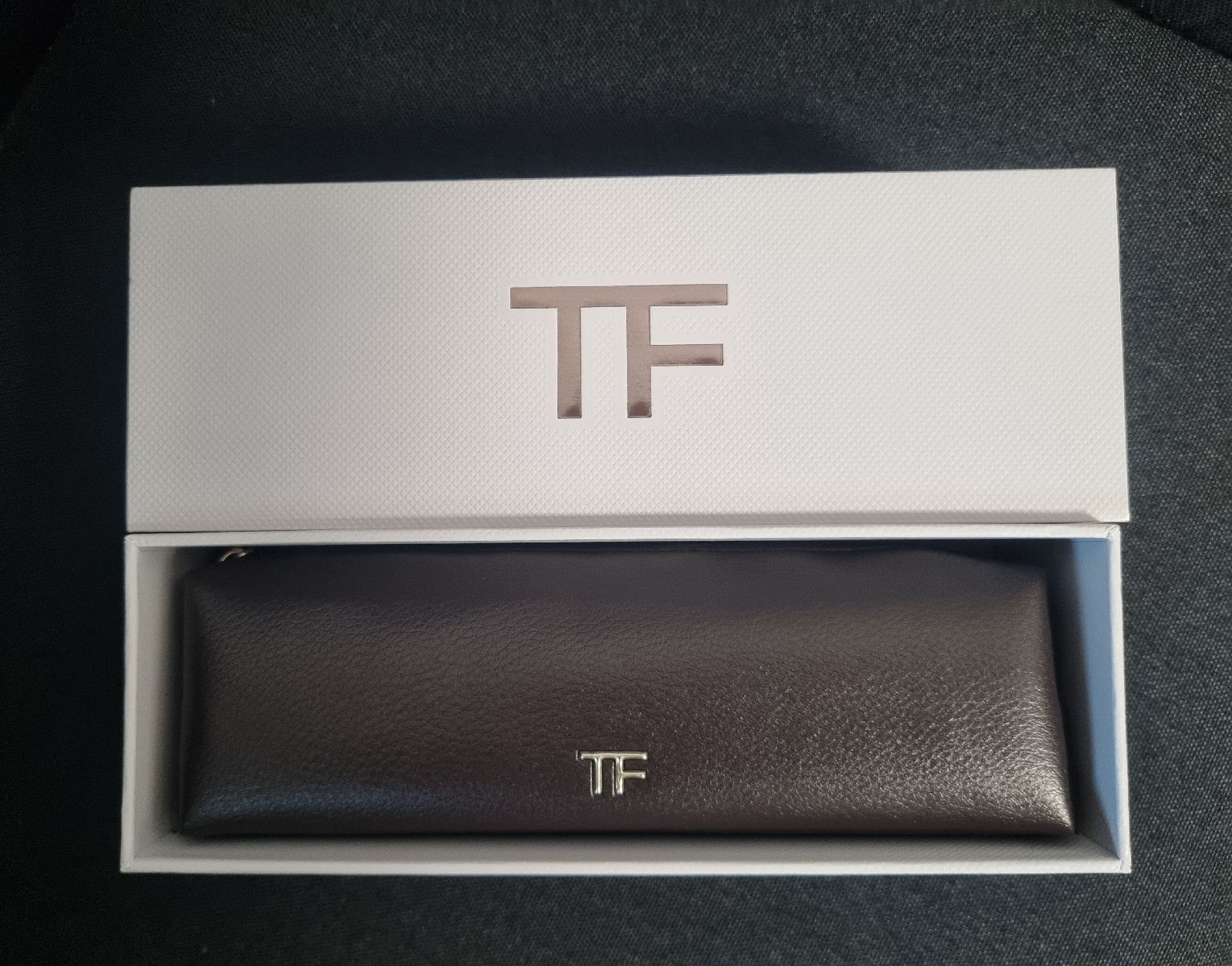 Portagioie: Weiches Etui von Tom Ford, neu – Nuovo (secondo la descrizione) da Jonen venduto da Juliette_St