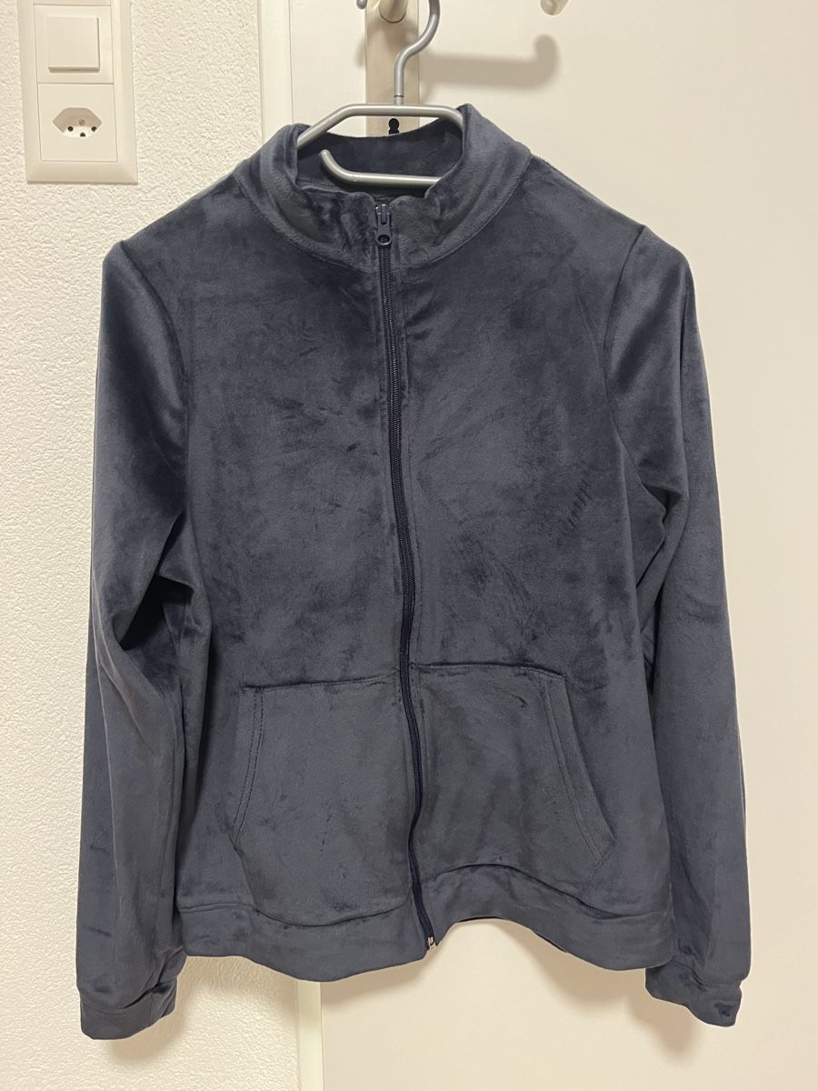 Giacche: Trainerjacke samtig blau S neu – Nuovo (secondo la descrizione) da Birrwil venduto da vanyboo