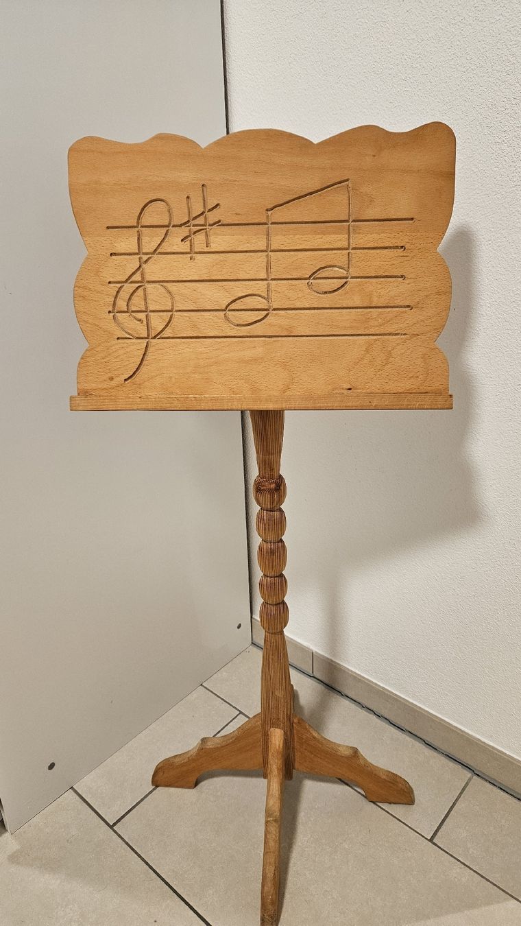 Supporti per strumenti musicali & leggii: Notenständer Holz 100 cm – Usato da Schaan venduto da car_wrv2